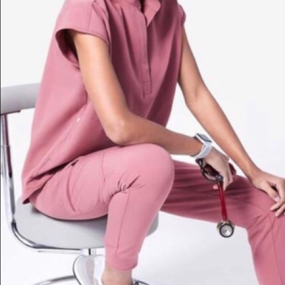 Figs Mauve Rafaela Scrub Top